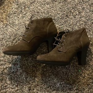 Ankle booties, Bandolino, size 10
